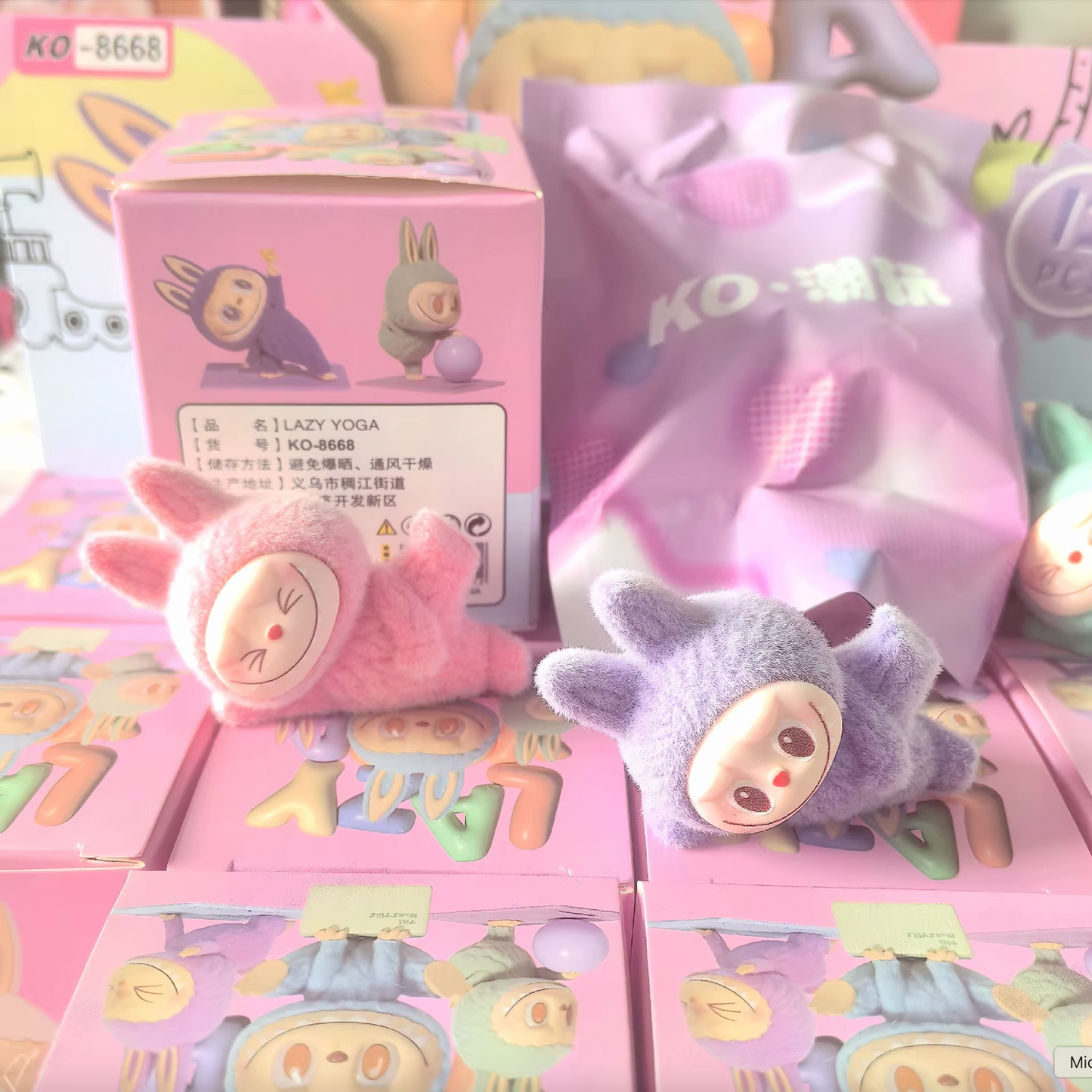 Labubu Yoga (Blind Box)