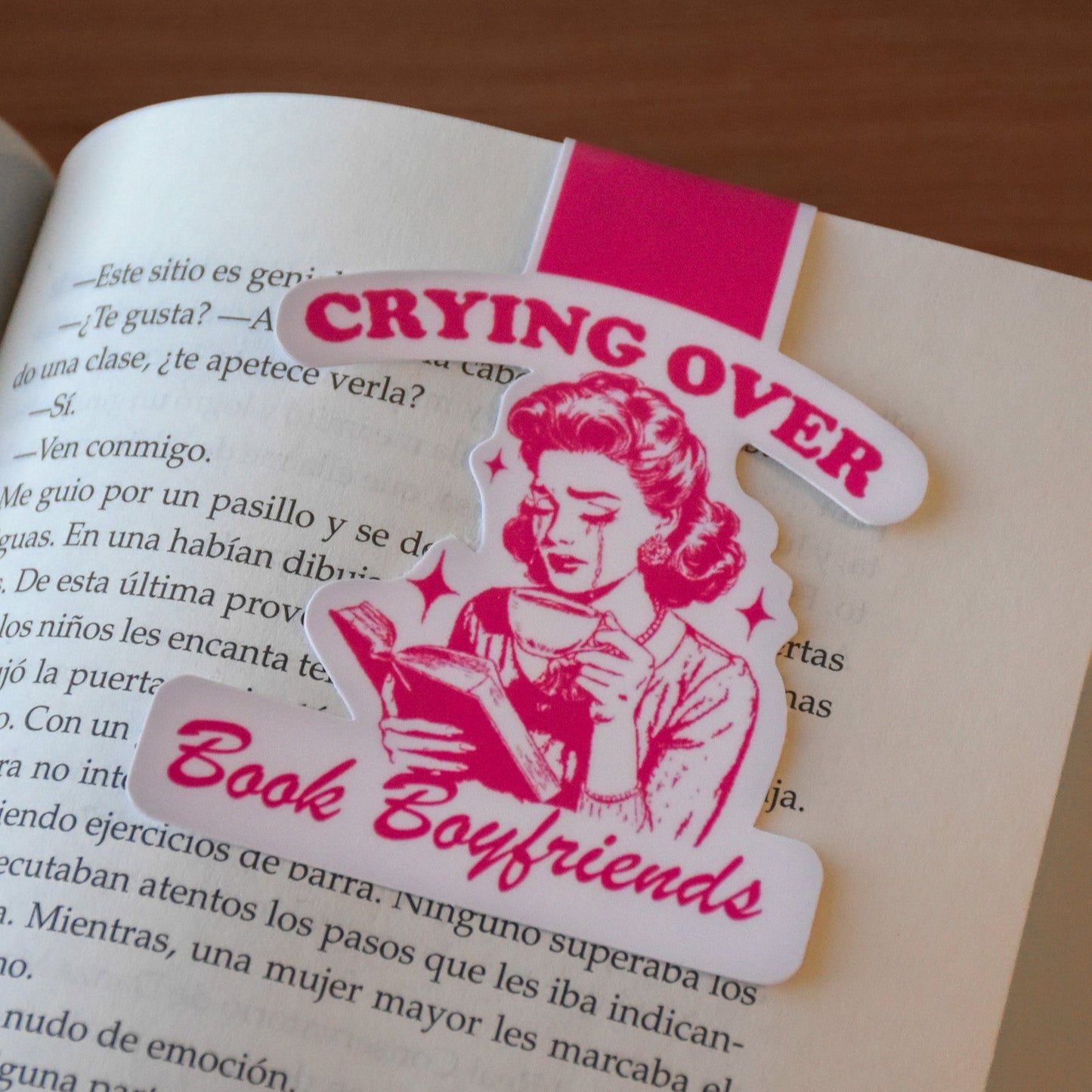Marcador Crying Over Book Boyfriends