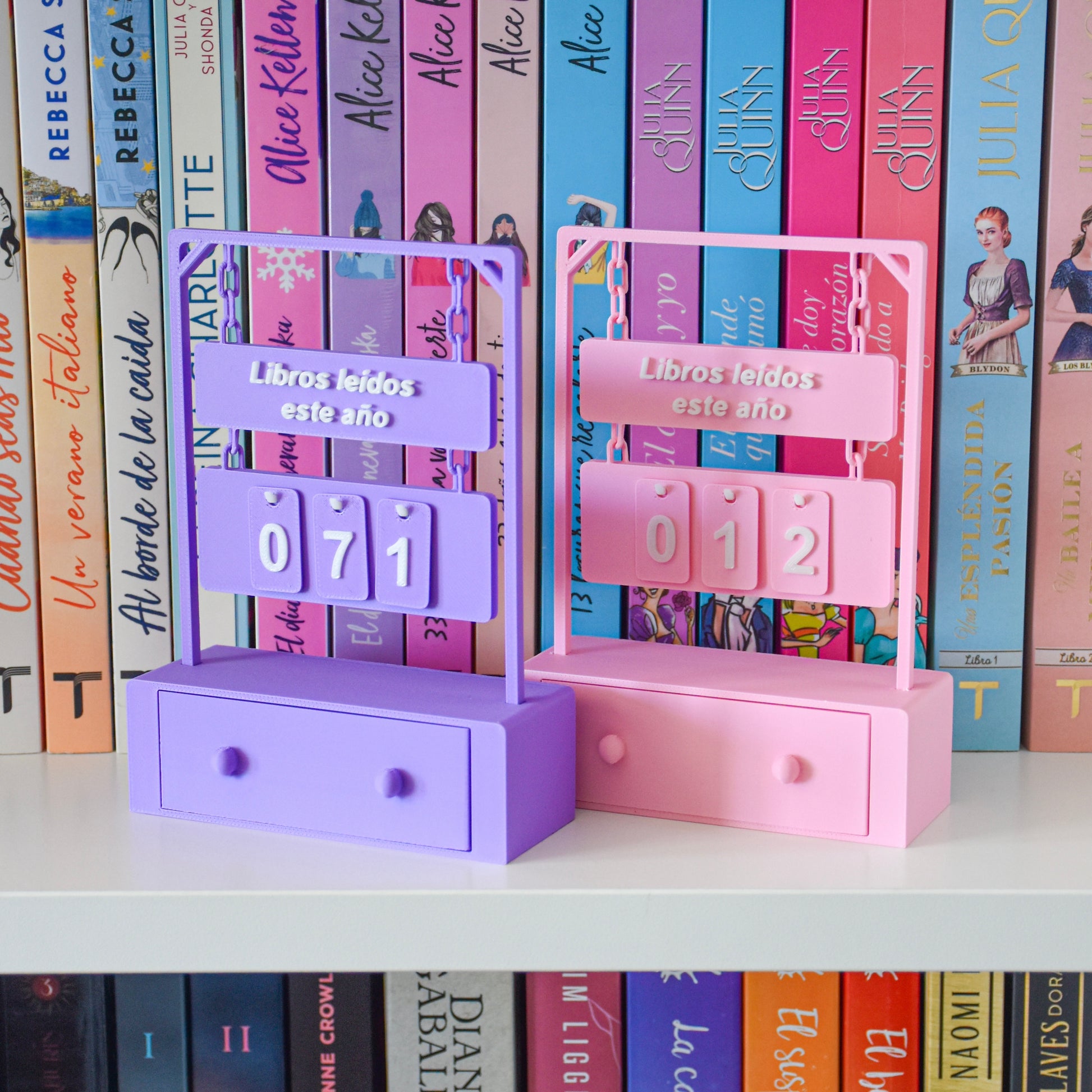 Contador de lecturas impreso en 3D con texto personalizable y cajón de números – exclusivo de Mystica Papelería Chile